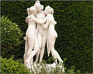 The Three Graces at Long Chateau