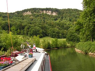 The canal leaving Baume The canal leaving Baume