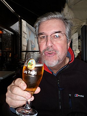 Chris Hockey with Coq Haedi beer