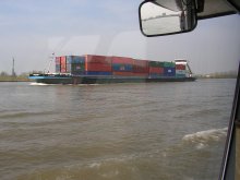 Container feeder vessel on Hollandse Diep