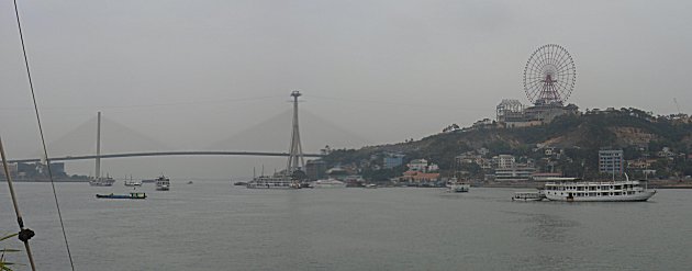 Big Wheel at Halong City