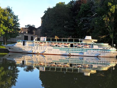 Majesty of the Seas at Charleville