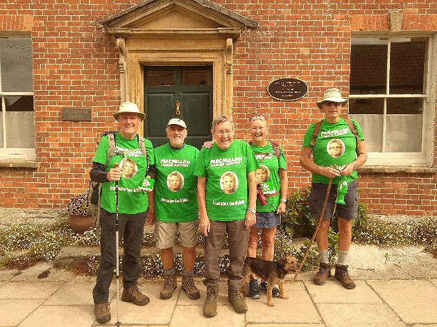 The start at Castle Cary outside Douglas Macmillans House.