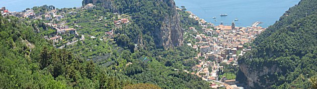 Amalfi with Pontone at LHS