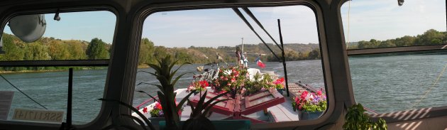 A helmsmans view of the lower Seine A helmsmans view of the lower Seine