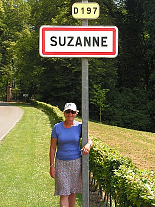 Susan at Suzanne